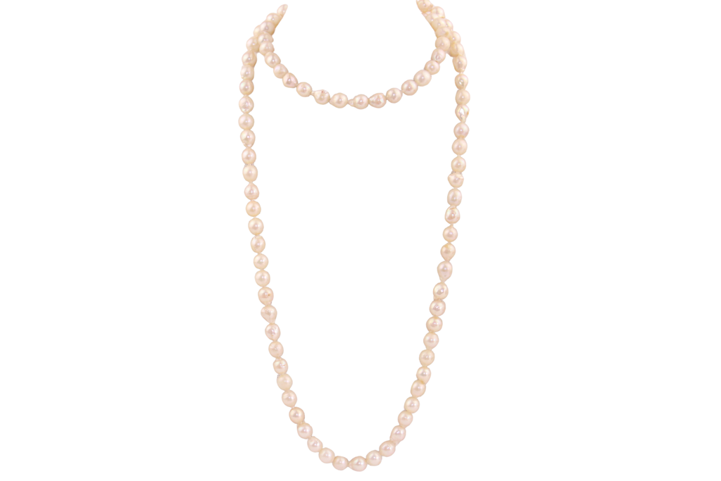 Freshwater pearl necklace