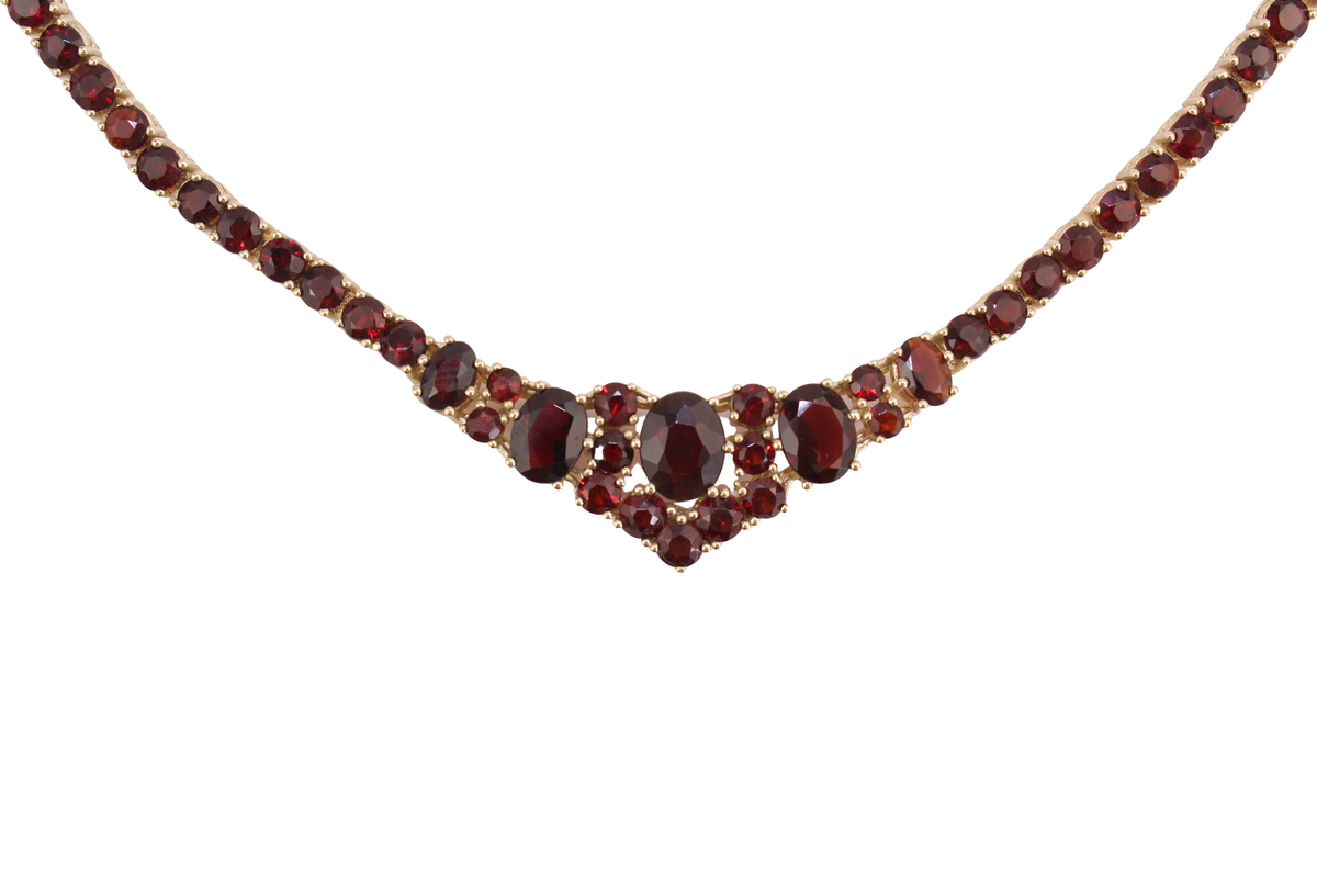 Böhmischer Granat Collier