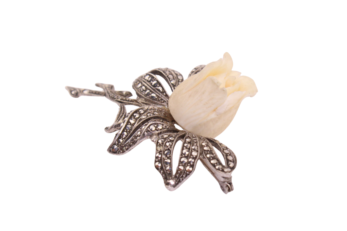 Florale Silber Brosche