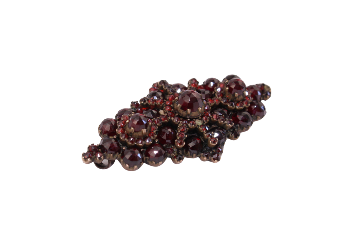 Böhmische Granat Brosche