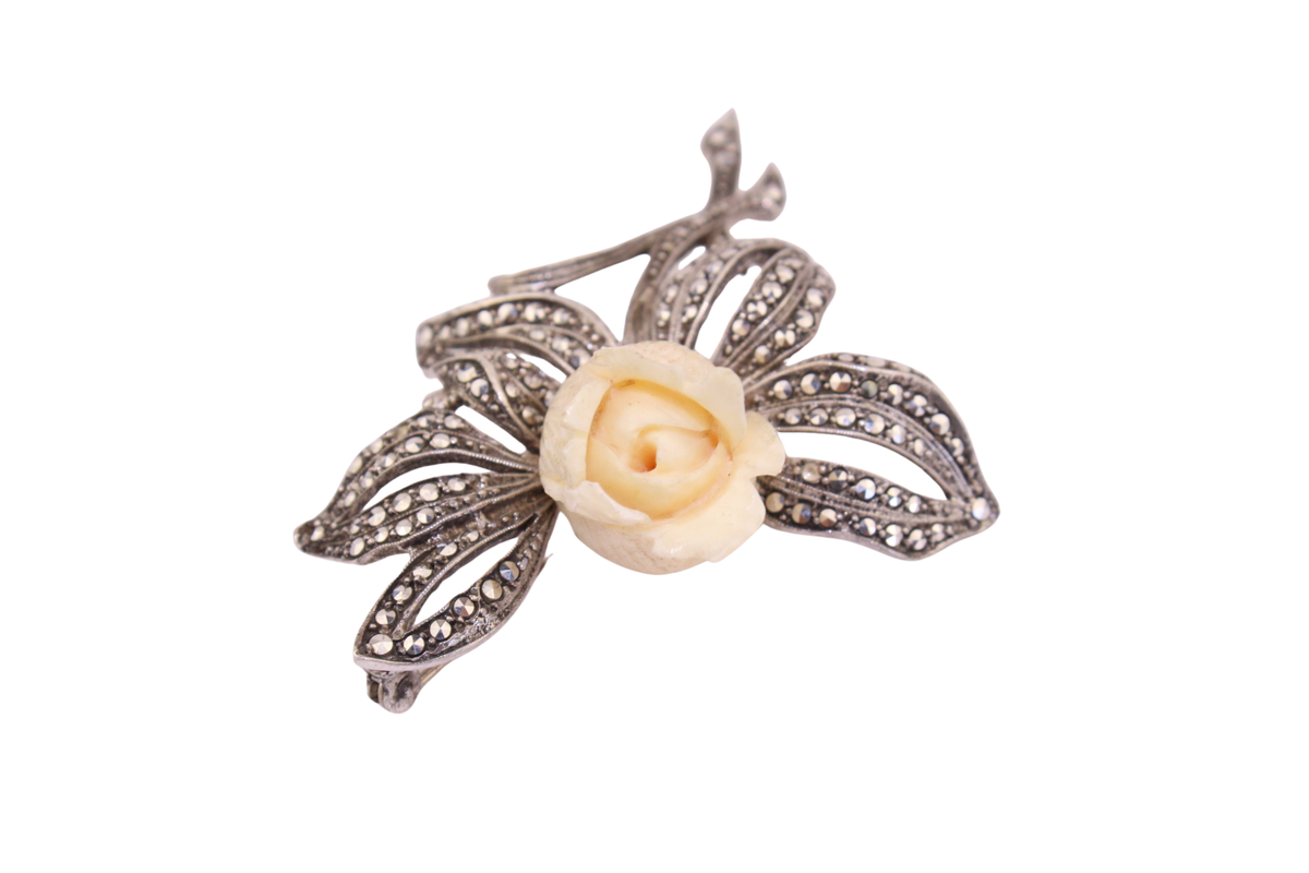 Florale Silber Brosche