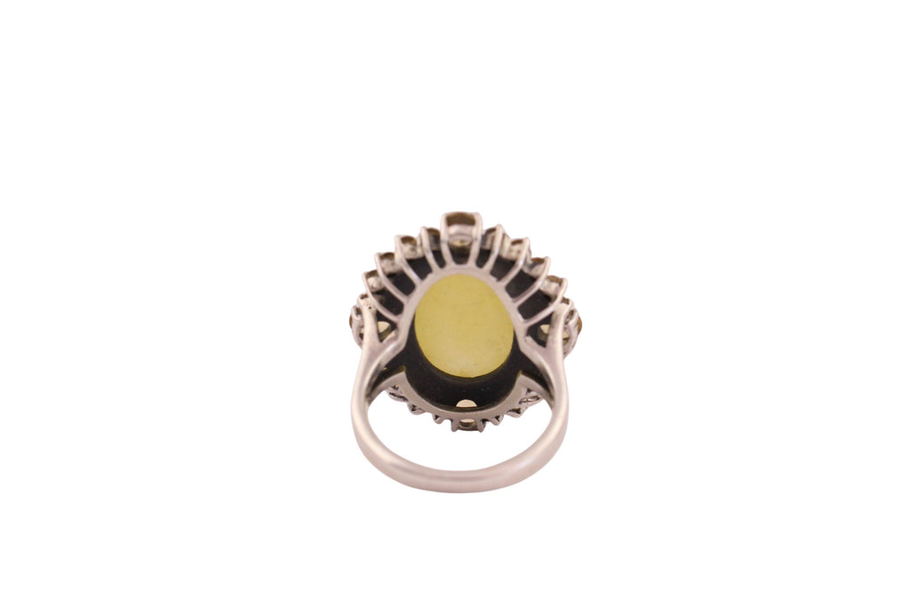 Cabochon Ring