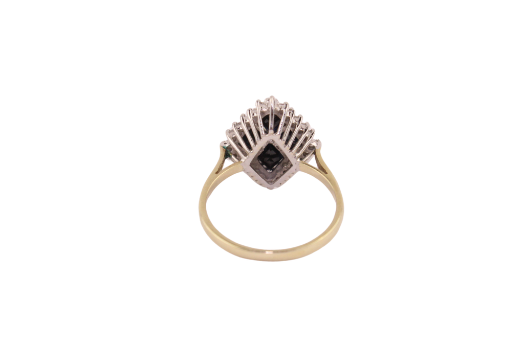 Onyx Gold Ring