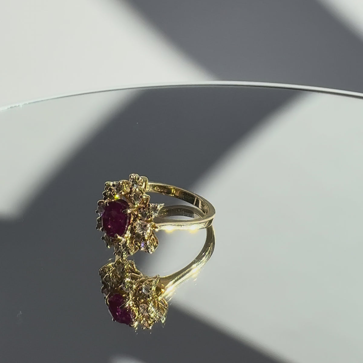 Rubin Diamant Ring