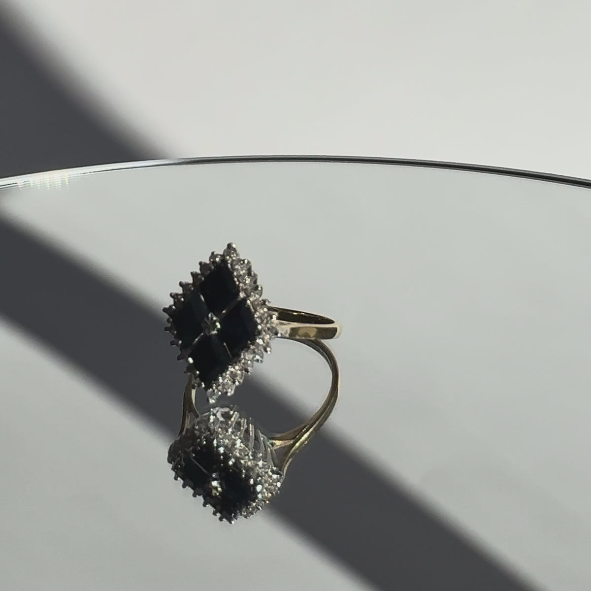 Onyx Gold Ring